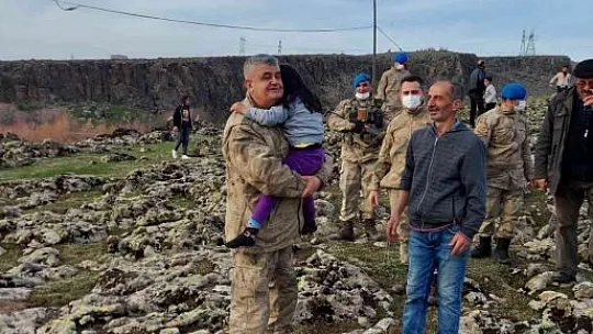Jandarma ekipleri down sendromlu kayıp çocuk için seferber oldu