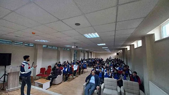 Siber farkındalık eğitimleri devam edecek