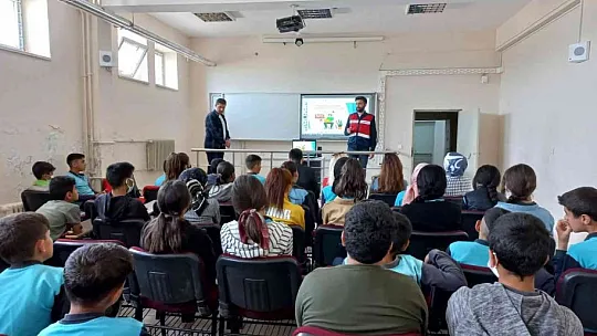 Siber farkındalık eğitimleri devam edecek