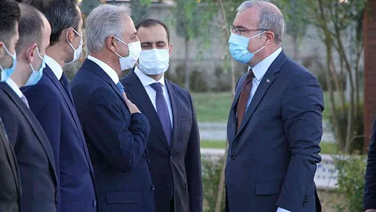 Vali Toraman görevine başladı