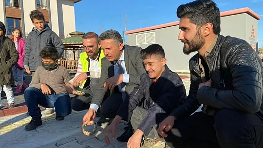 AK Parti Gençlik Kollarının bu defa ki durağı Yazıkonak Beldesi oldu