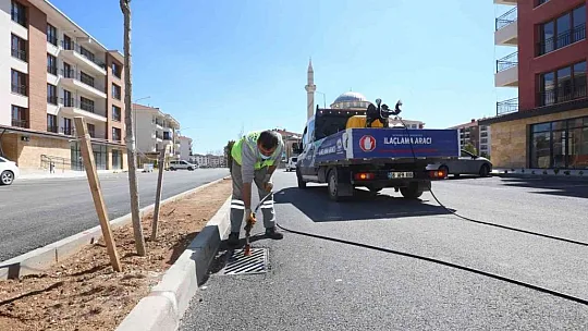 Elazığ Belediyesi ilaçlama çalışmalarına start verdi