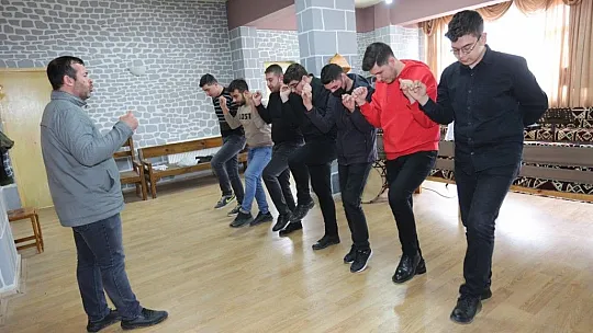 Elazığ Belediyesi çocuk ve gençleri yalnız bırakmıyor