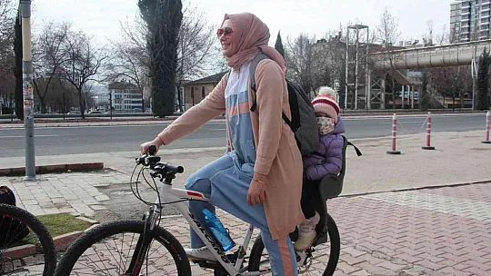 Bisiklet tutkunlarından en anlamlı tur
