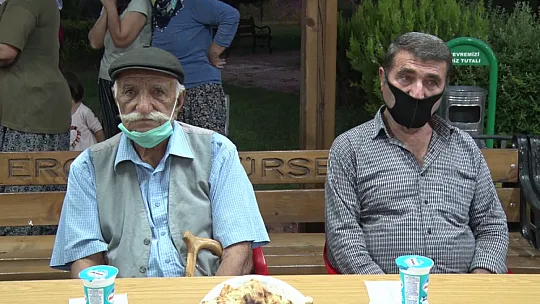 Elazığ Cem Evi'nde iftar programı düzenlendi