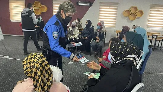 Elazığ Polisi vatandaşları bilgilendiriyor