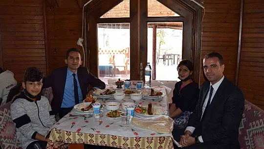 Düzenlenen etkinlikte öğrenciler doyasıya eğlendi