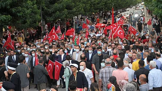 15 Temmuz Elazığ'da törenle kutlandı