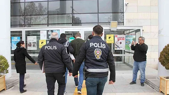 19 suç kaydı bulunan şüpheli yakalandı