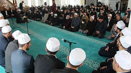 34 imam hatip için icazet merasimi