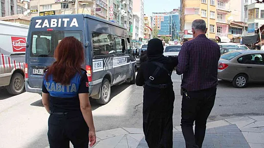Elazığ Zabıtası dilenci avında