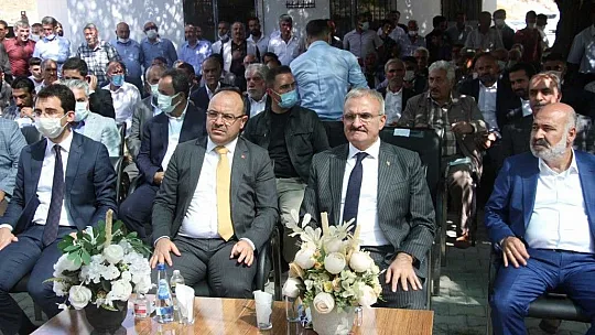 Üçocak Millet Bahçesi iki valinin katılımıyla açıldı