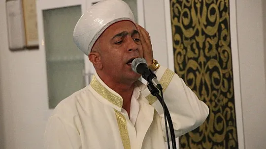 Elazığ'da bin 11 camide eş zamanlı sela sesleri yükseldi