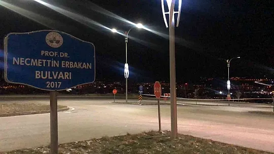 Buzlanma kazaları da beraberinde getirdi