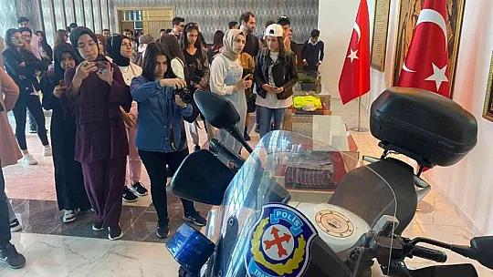 Elazığ'da Fırat Fest tüm hızıyla sürüyor