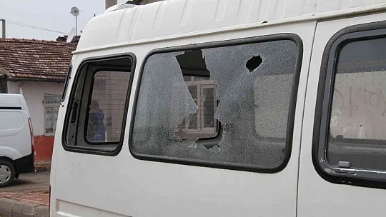 Elazığ'da silahlı, kılıçlı, bijonlu kavga!