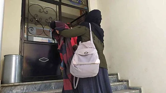 Zabıtayı görünce 'Ben dilenci değilim' dedi