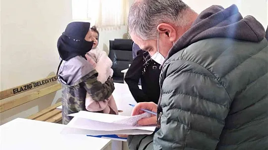 Zabıtayı görünce 'Ben dilenci değilim' dedi