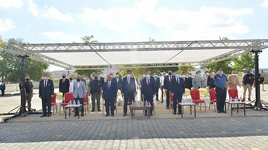 Elazığ'da İlköğretim Haftası etkinliği