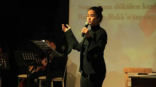 Elazığlı öğrencilerden 12 Mart'a özel anlamlı program
