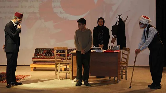 Elazığlı öğrencilerden 12 Mart'a özel anlamlı program