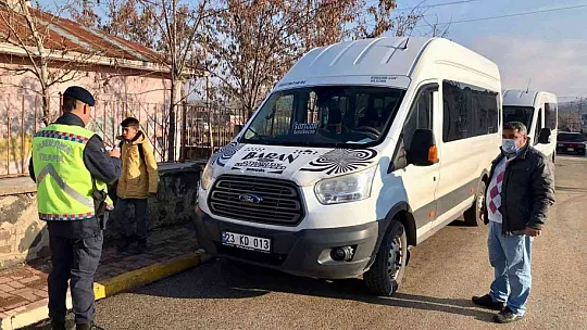 Jandarmadan okul servislerine denetim