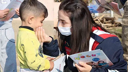 Jandarmadan 20 Kasım Dünya Çocuk Hakları Gününde anlamlı etkinlik