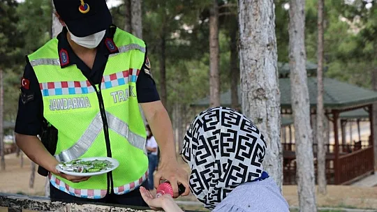 Jandarmadan bayram öncesi etkinlik