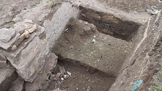 Kentsel dönüşüm kazılarında bulunan kilise gün yüzüne çıkıyor