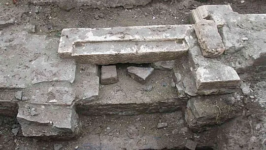 Kentsel dönüşüm kazılarında bulunan kilise gün yüzüne çıkıyor