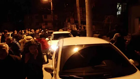Elazığ'da kına gecesini savaş alanına çevirdiler