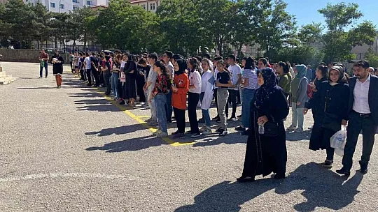 Elazığ'da LGS heyecanı