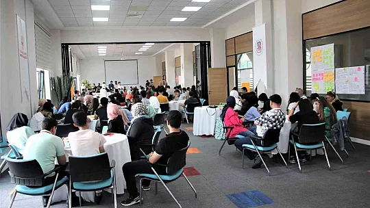 Elazığ'da Mahalle Destek ve Gönüllülük Çalıştayı düzenlendi