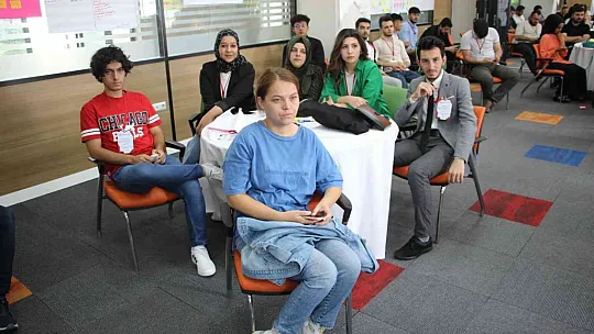 Elazığ'da Mahalle Destek ve Gönüllülük Çalıştayı düzenlendi