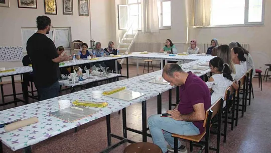 Elazığ'da MS hastalarına sanatla terapi