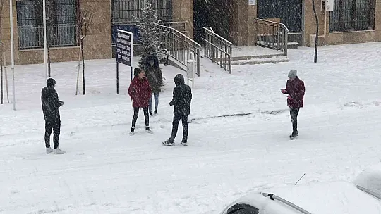 Elazığ'da okullar tatil edildi