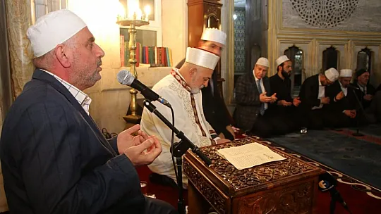 Osman Paşa ve şehitler unutulmadı