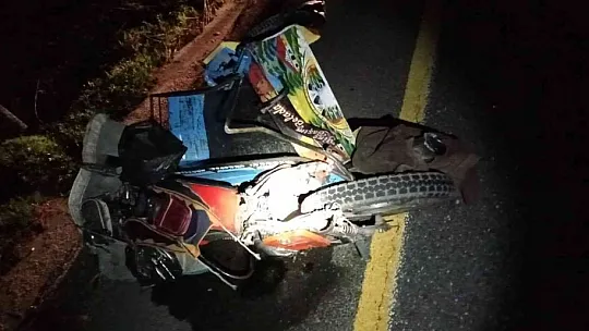 Motosiklet sürücüsü feci kazada hayatını kaybetti