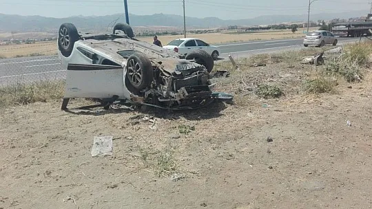 Bingöl Yolunda otomobil takla attı: 1 ölü, 3 yaralı
