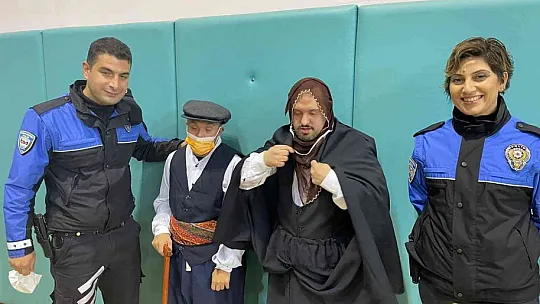 Özel çocukların etkinliği büyük beğeni topladı