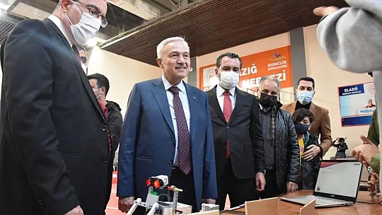 Robotik ve Kodlama Proje Şenliği başladı