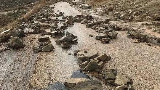 Baskil'de sel nedeniyle heyelan meydana geldi