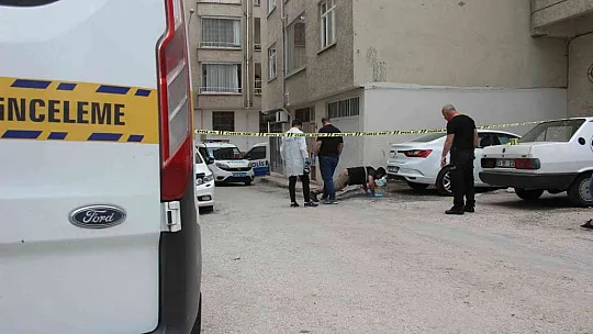 Elazığ'da bir kişi, silahla vurularak yaralandı