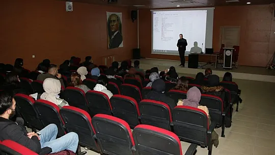 Aile Çalışma ve Sosyal Hizmetler İl Müdürlüğünden seminer