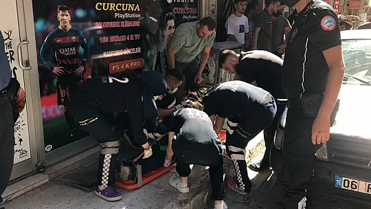 2 grup arasında çıkan taşlı sopalı kavga