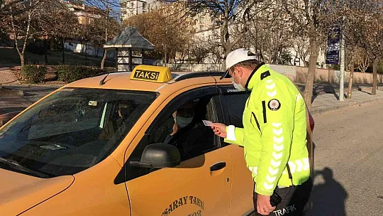 Hem trafik denetimi yapıldı, hem de sürücüler bilgilendirildi