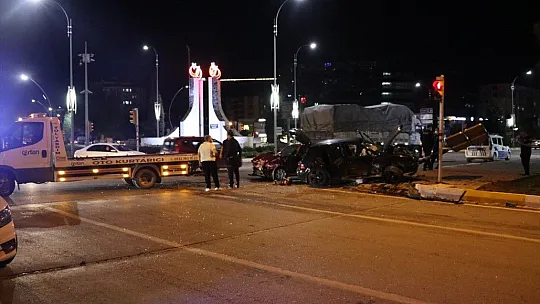 Meydana gelen trafik kazasında iki kişi yaralandı