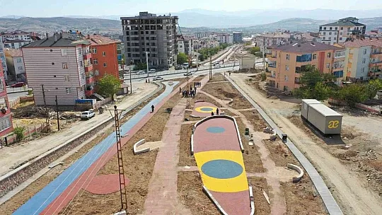 Elazığ Belediyesi üst yapı çalışmaları sürdürüyor