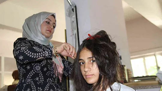 Usta kuaförlerden özel çocuklara özel bakım