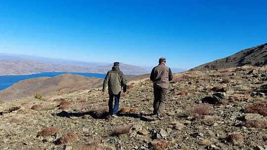 Yasa dışı avlanan 6 kişiye ceza kesildi, 2 otomatik tüfeğe el konuldu